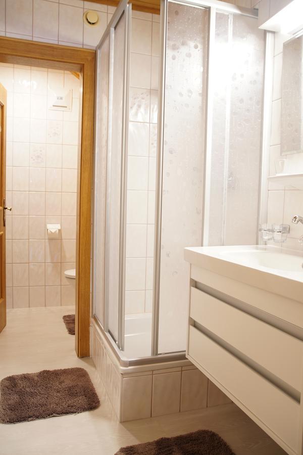 Haus Arnold Schranz Apartment ซังคท์อันทอนอัมอาร์ลแบร์ก ภายนอก รูปภาพ